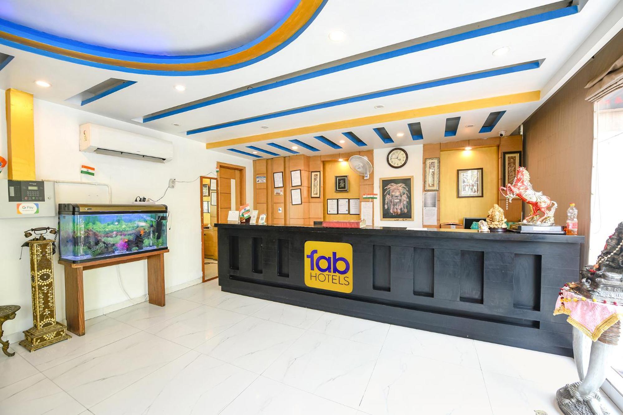 Fabhotel The Kings Plaza ニューデリー エクステリア 写真