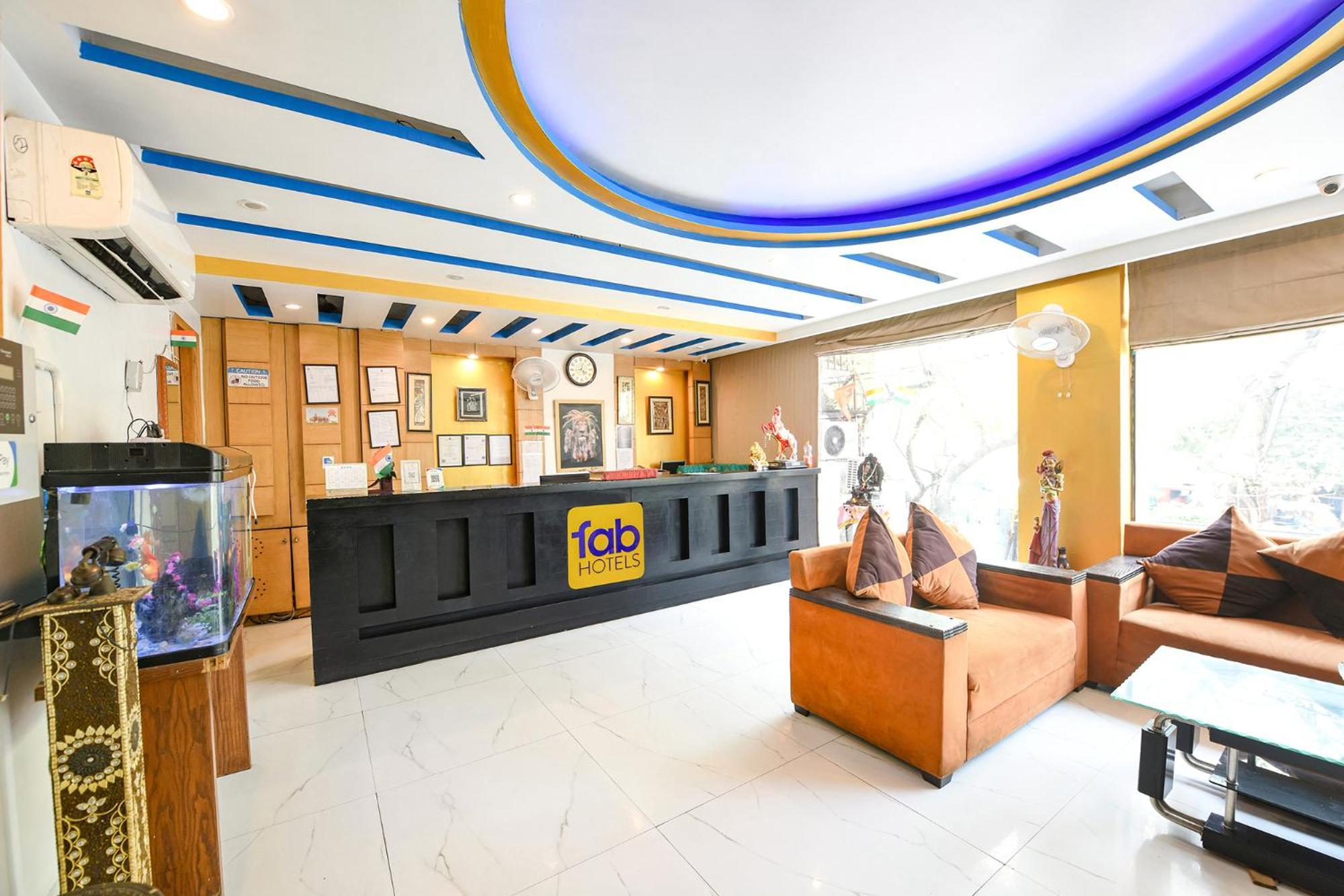 Fabhotel The Kings Plaza ニューデリー エクステリア 写真